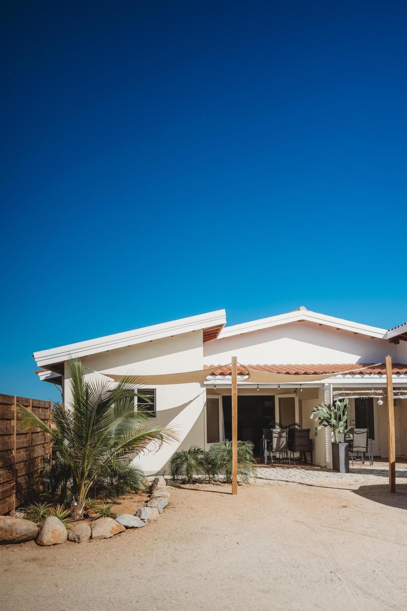 Pura Vida Aruba Appartement Palma Noord Exteriör bild